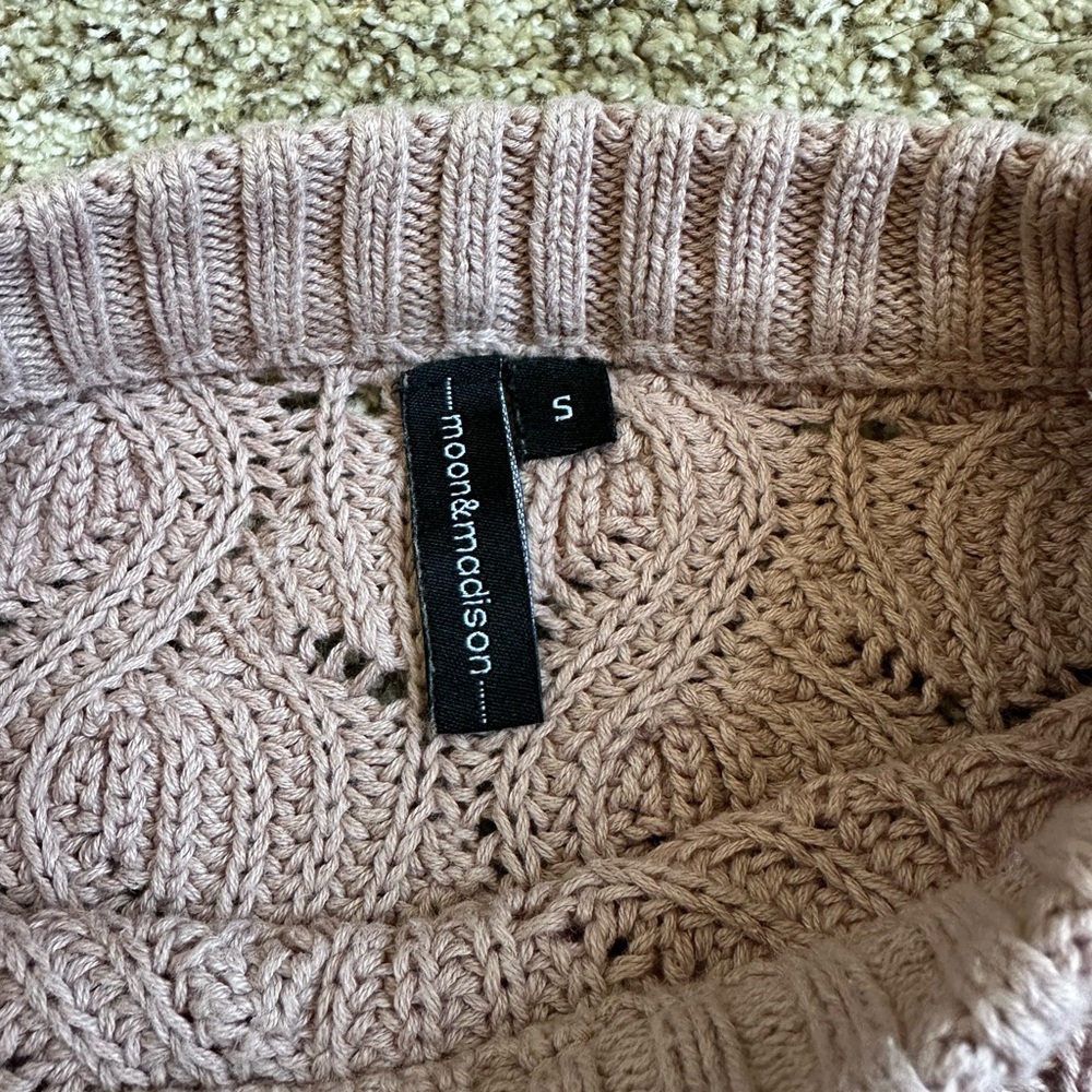 Cropped sweater - Picture 2 of 4